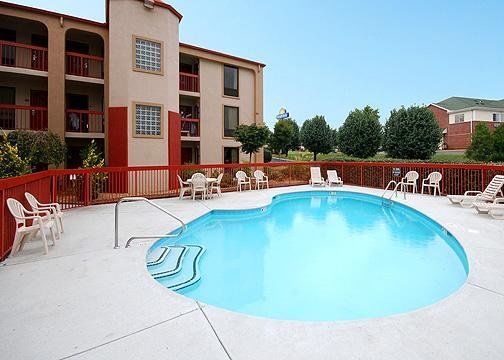 Rodeway Inn&suites North